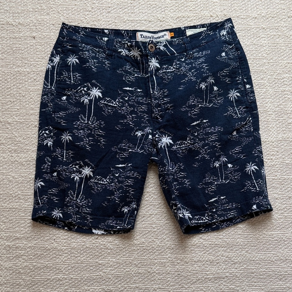 Tailor Vintage Navy and White Palm-Print Men's Shorts